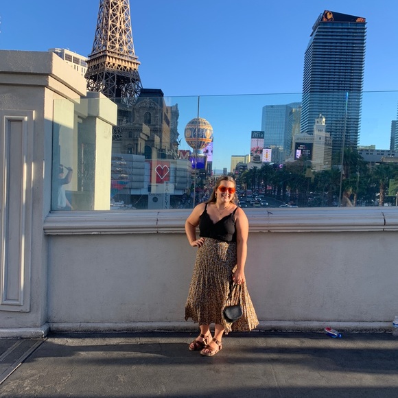 Meet your Posher, Haley - Picture 6 of 7